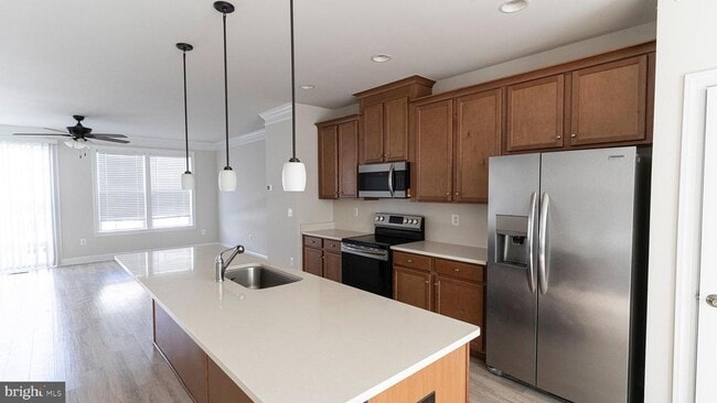 Building Photo - 13804 Litespeed Way