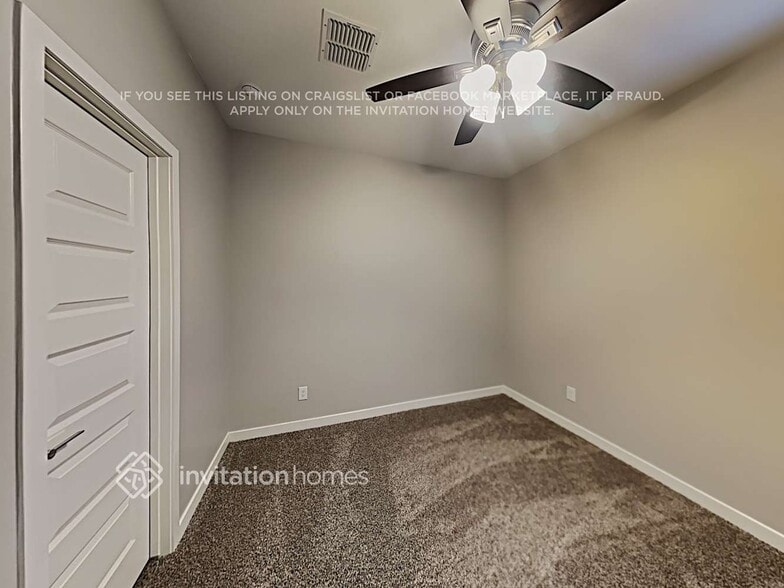 Building Photo - 19880 W Monterosa St