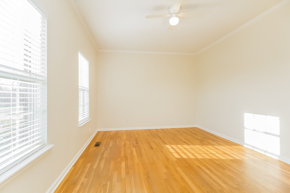 Building Photo - 3019 Overhill Ct