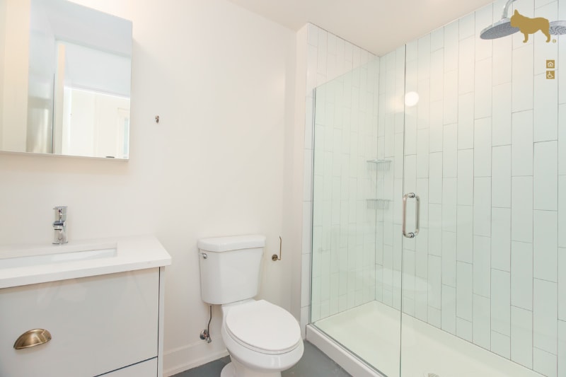 Building Photo - 84 E Adams St