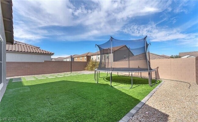 Building Photo - 8106 Guadiano Ave
