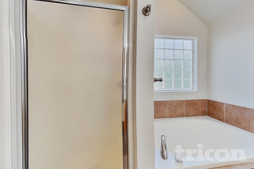 Building Photo - 432 Granite Dr