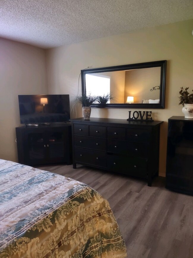 Building Photo - Furnished townhome rental in Sun Lakes Cot...