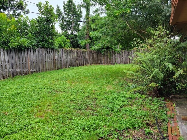 Building Photo - 7101 NW 24th St