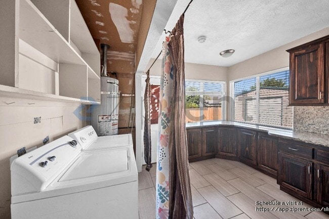 Building Photo - 43822 Palm Ave