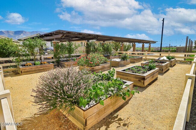 Building Photo - 2035 Pump House Ln