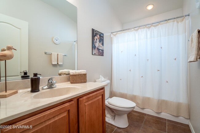 Building Photo - Unfurnished beauty in lovely Amante