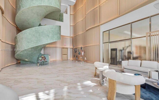 Building Photo - 900 N Ocean Blvd