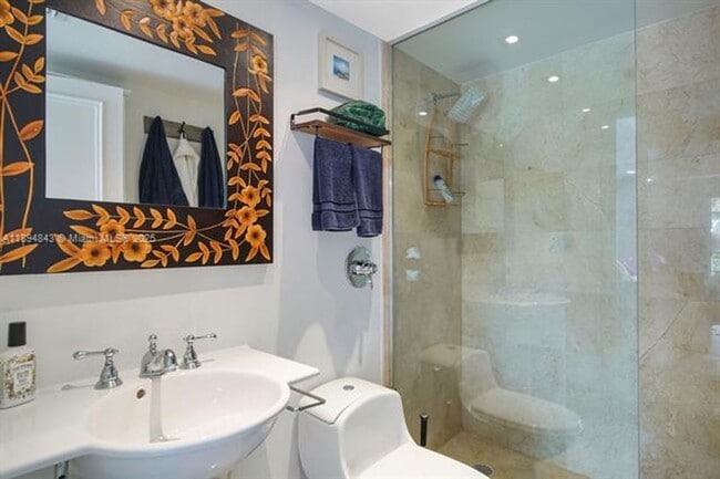 Building Photo - 100 Jefferson Ave