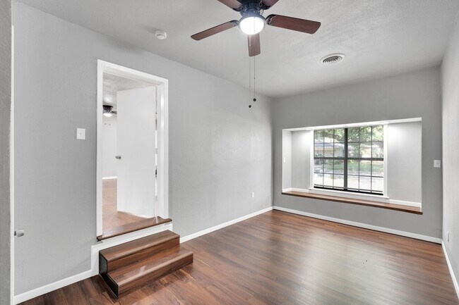 Building Photo - 772 Fernwood St