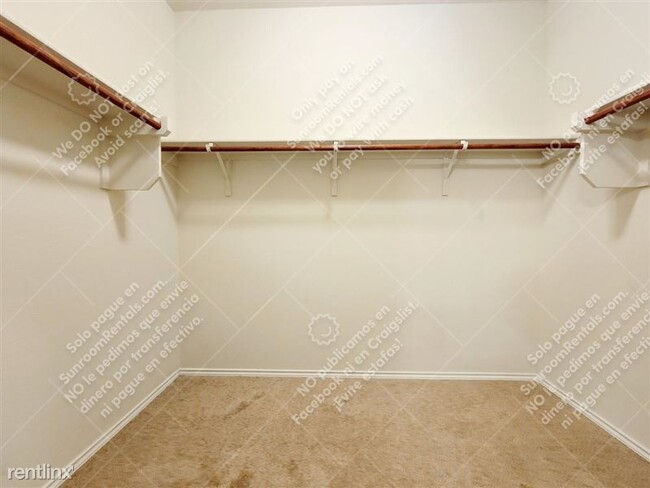 Building Photo - 6109 Magnus St