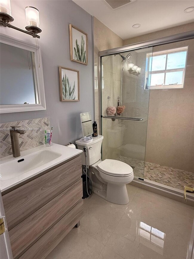 Building Photo - 11007 SW 3rd St