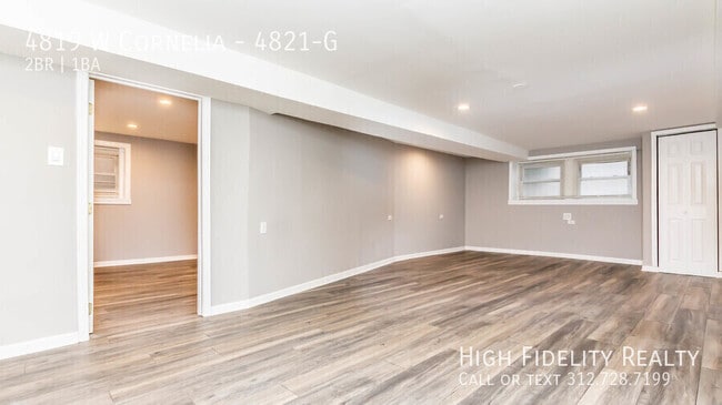 Building Photo - 4819 W Cornelia-4821-G