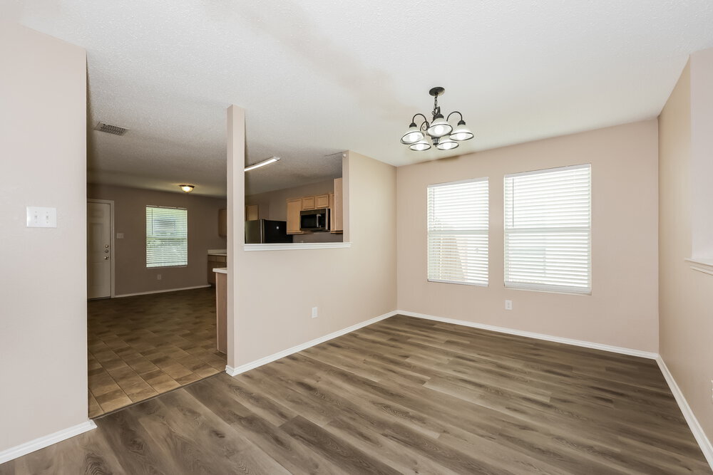 Building Photo - 4054 Hunters Creek Dr