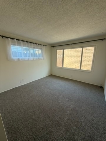 Building Photo - 618 Clubhouse Ave