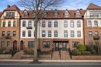 Building Photo - 1-94 Burns St