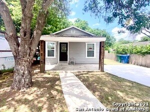 Building Photo - 3237 Colima St