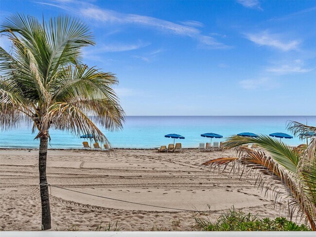 Building Photo - 2030 S Ocean Dr