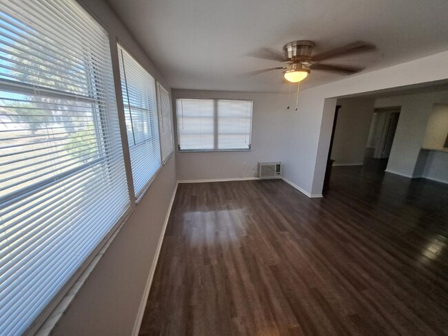 Living room, dining room and Florida room are open spacious! - 1531 Council Dr