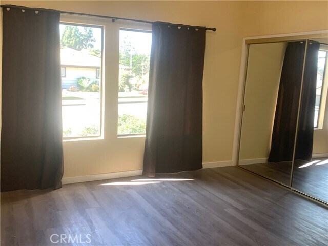 Building Photo - 2114 Forbes Ave