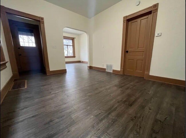 Building Photo - 1422 N 26th St