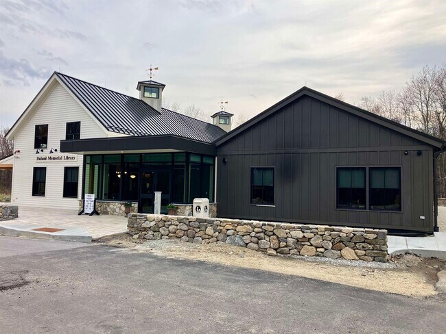 Building Photo - 26 N Main St