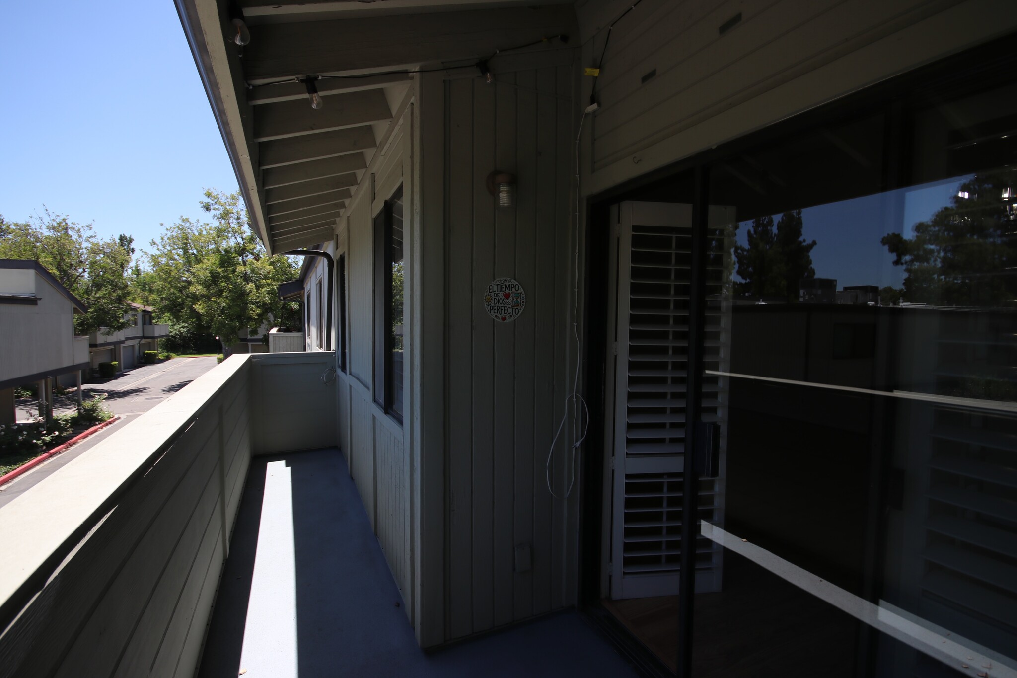 Building Photo - 542 N Orange Grove Blvd
