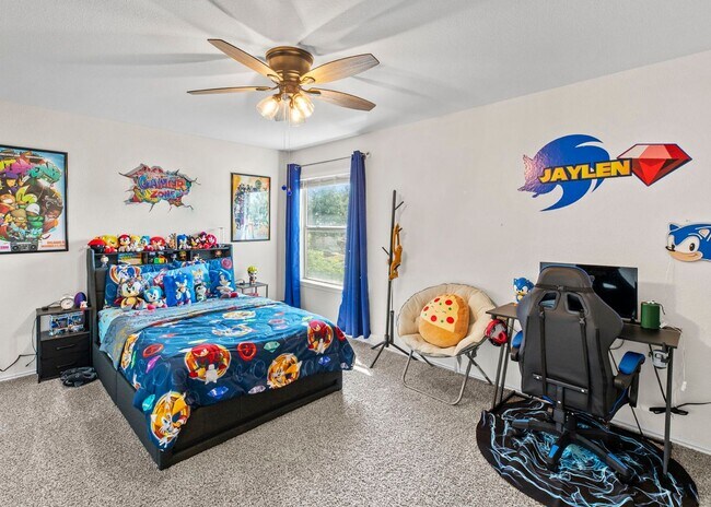 Building Photo - Charming 3-Bedroom Home in a Convenient Lo...