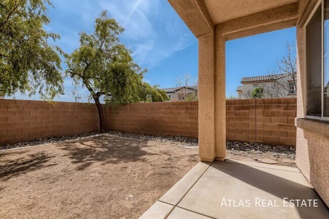 Building Photo - 6522 Chinatown St