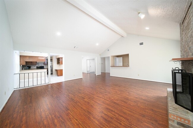 Building Photo - 2838 Colony Dr