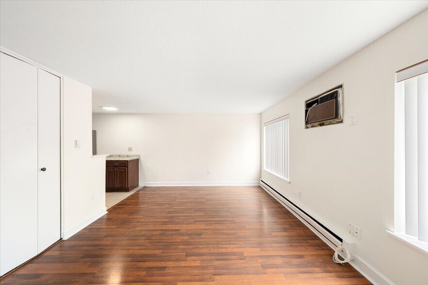 Building Photo - 260 Tremont St