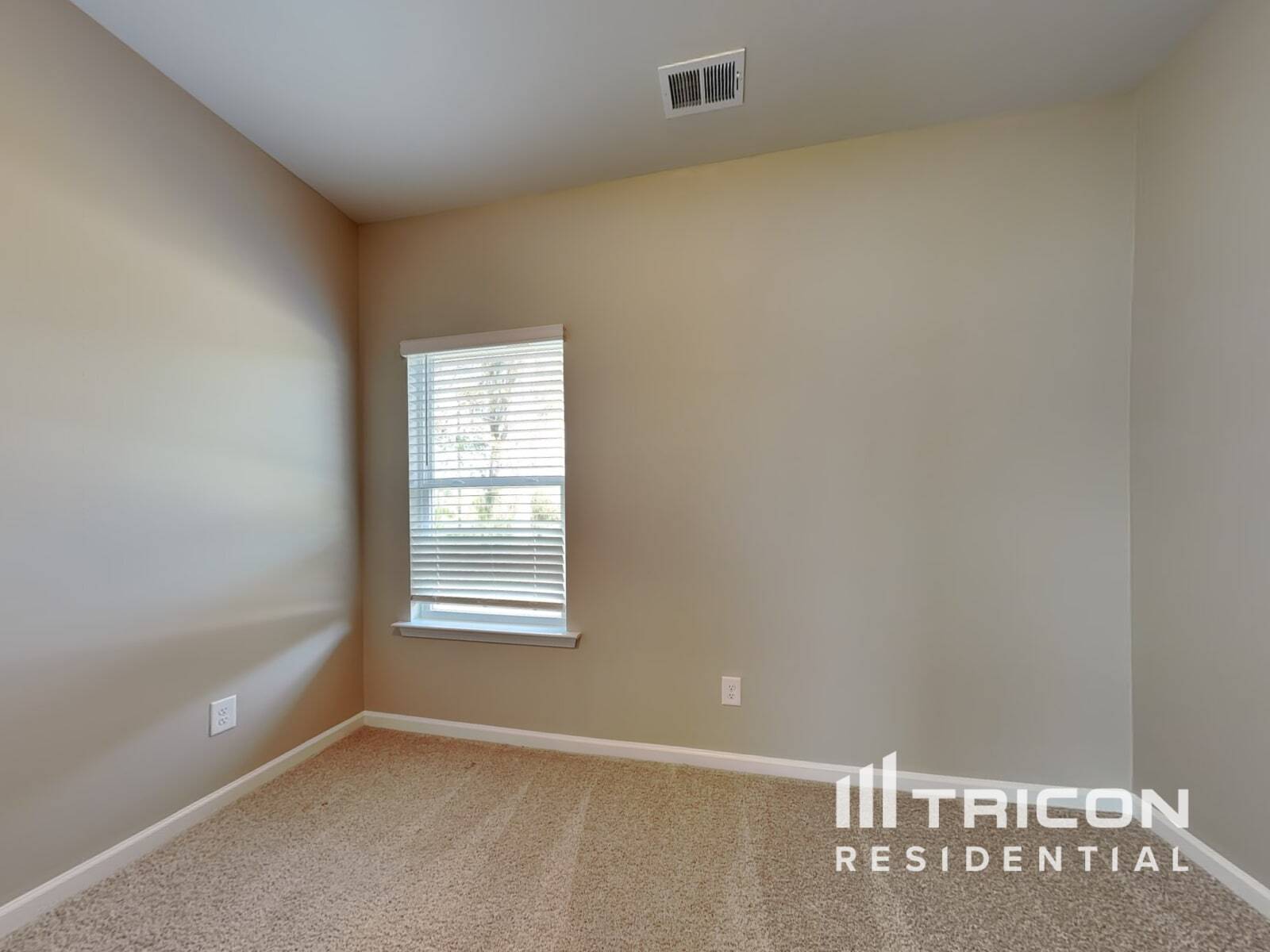 Building Photo - 437 Autrey Dr