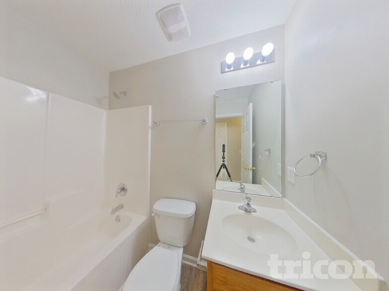 Building Photo - 1624 Long Paw Ln