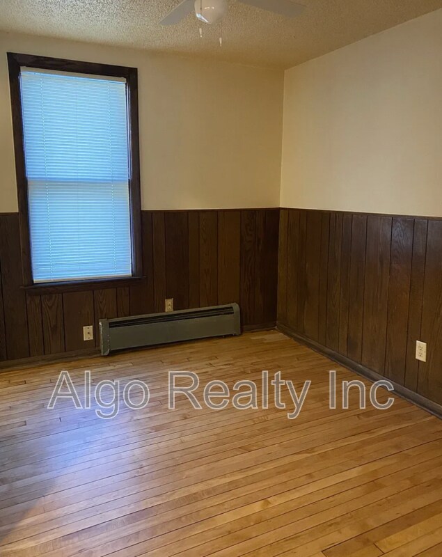 Building Photo - 3250 N Logan Ave