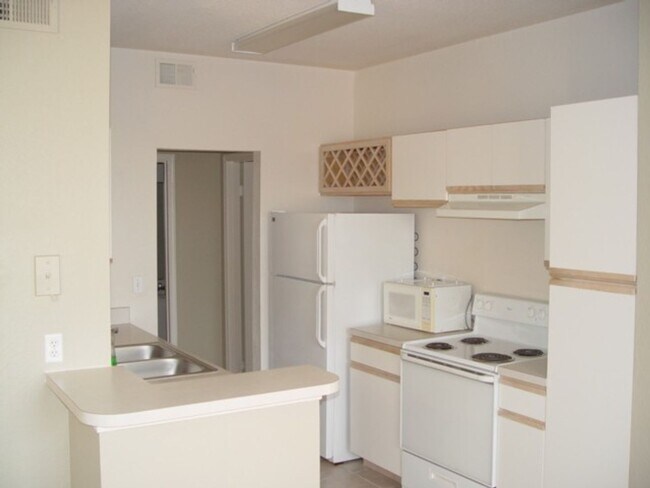 Building Photo - Move-In Ready 1BR in METRO WEST – Ask About Today’s Specials!