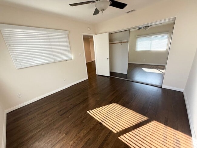 Building Photo - WONDERFUL LAKEWOOD HOME-NEW ON MARKET!!