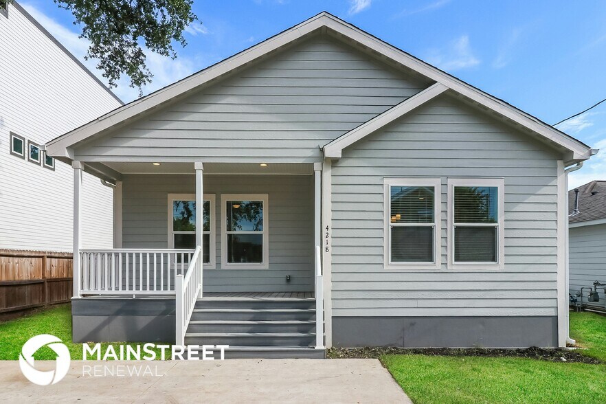 Primary Photo - 4218 Knoxville St