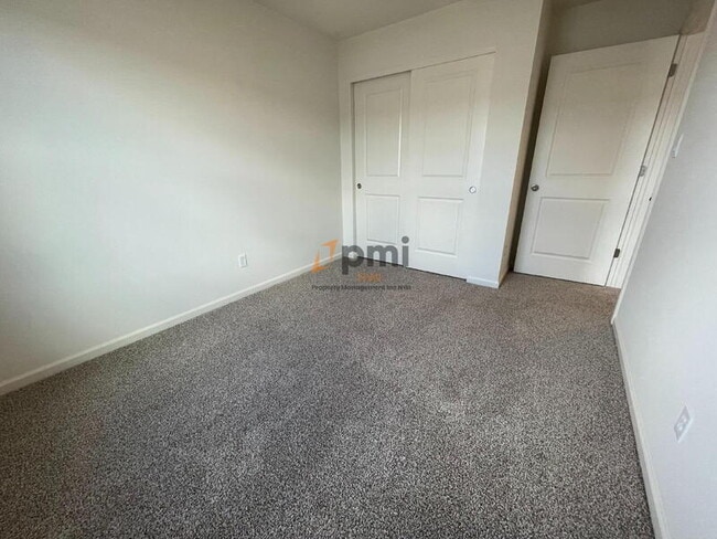 Building Photo - 8749 W 108th Dr