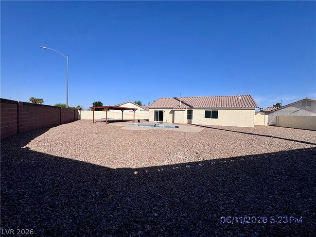 Building Photo - 222 Quailbush Dr