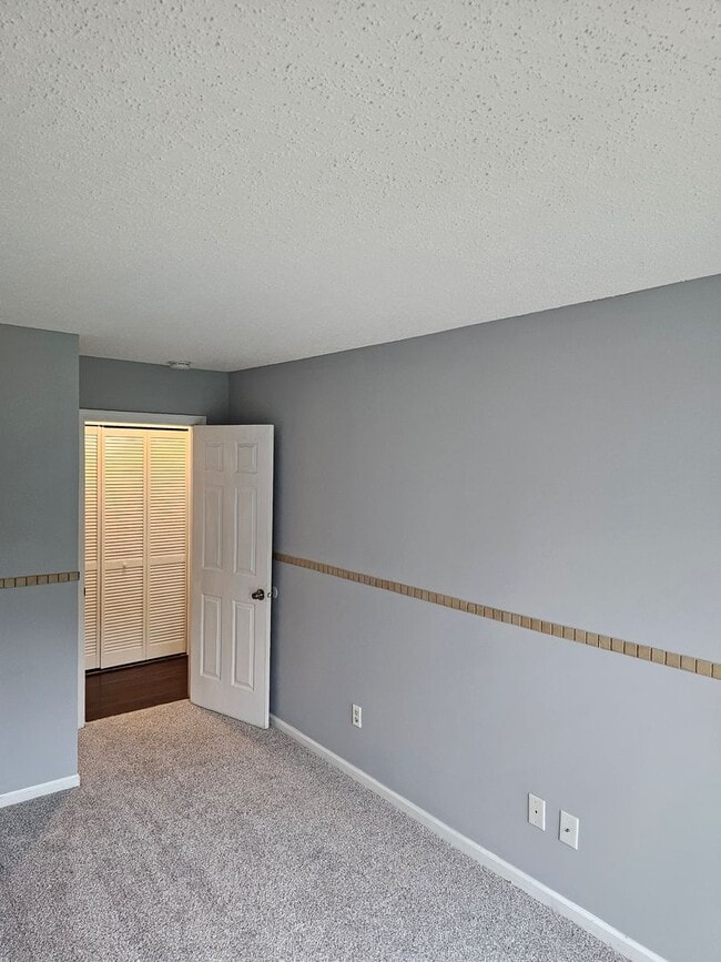 Building Photo - 1207 Haig Cir