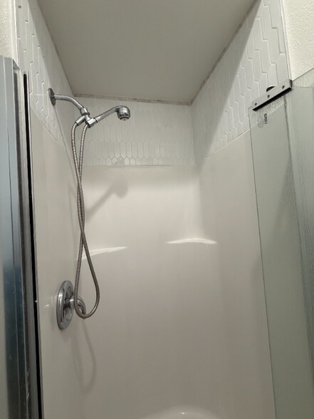 Building Photo - 7847 Hazelnut Dr