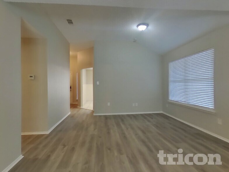 Building Photo - 6112 Wall St