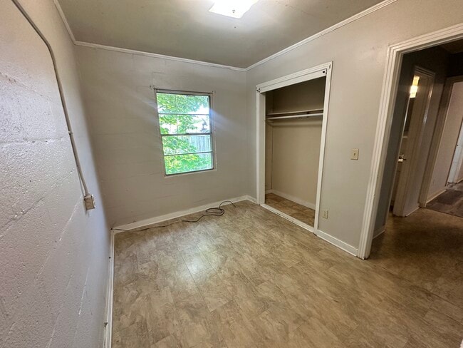 Building Photo - 809 2nd Ave N