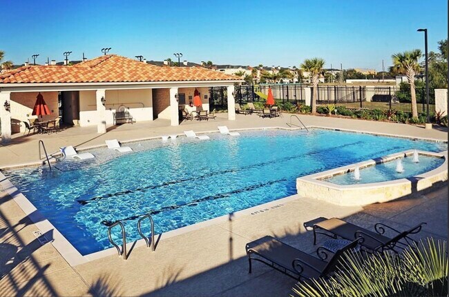 Building Photo - 13621 Teal Bluff Ln