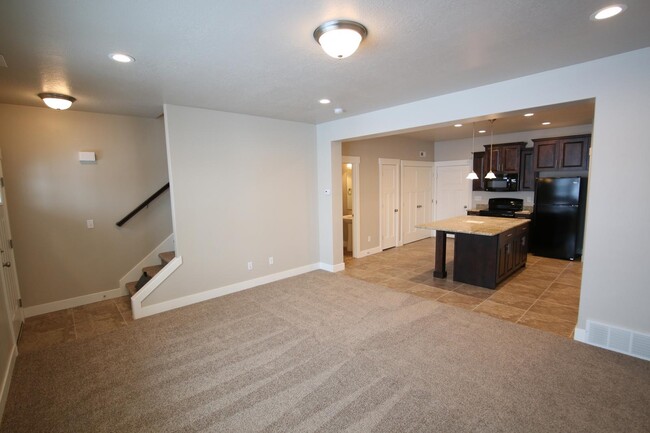 Building Photo - 2160 N 500 E