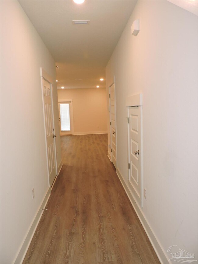Building Photo - 9635 Nature Creek Blvd
