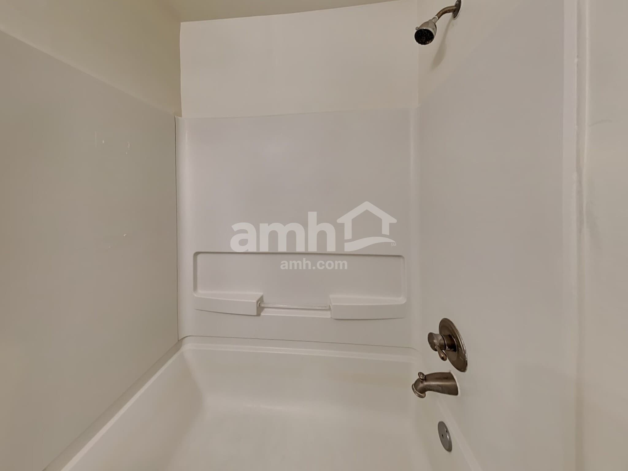 Building Photo - 2207 Shady Pine Dr