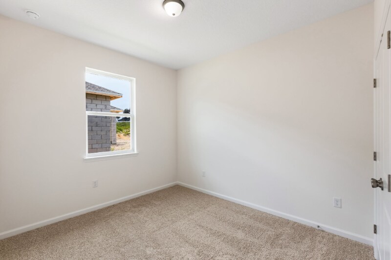 Building Photo - 3747 Watercliff Cir