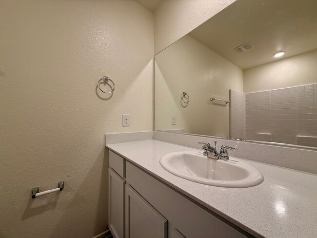 Building Photo - Brand-New Townhome for Rent in the Highly ...