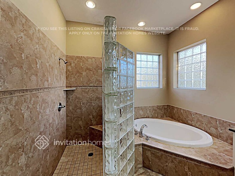 Building Photo - 4430 Winding Oaks Cir
